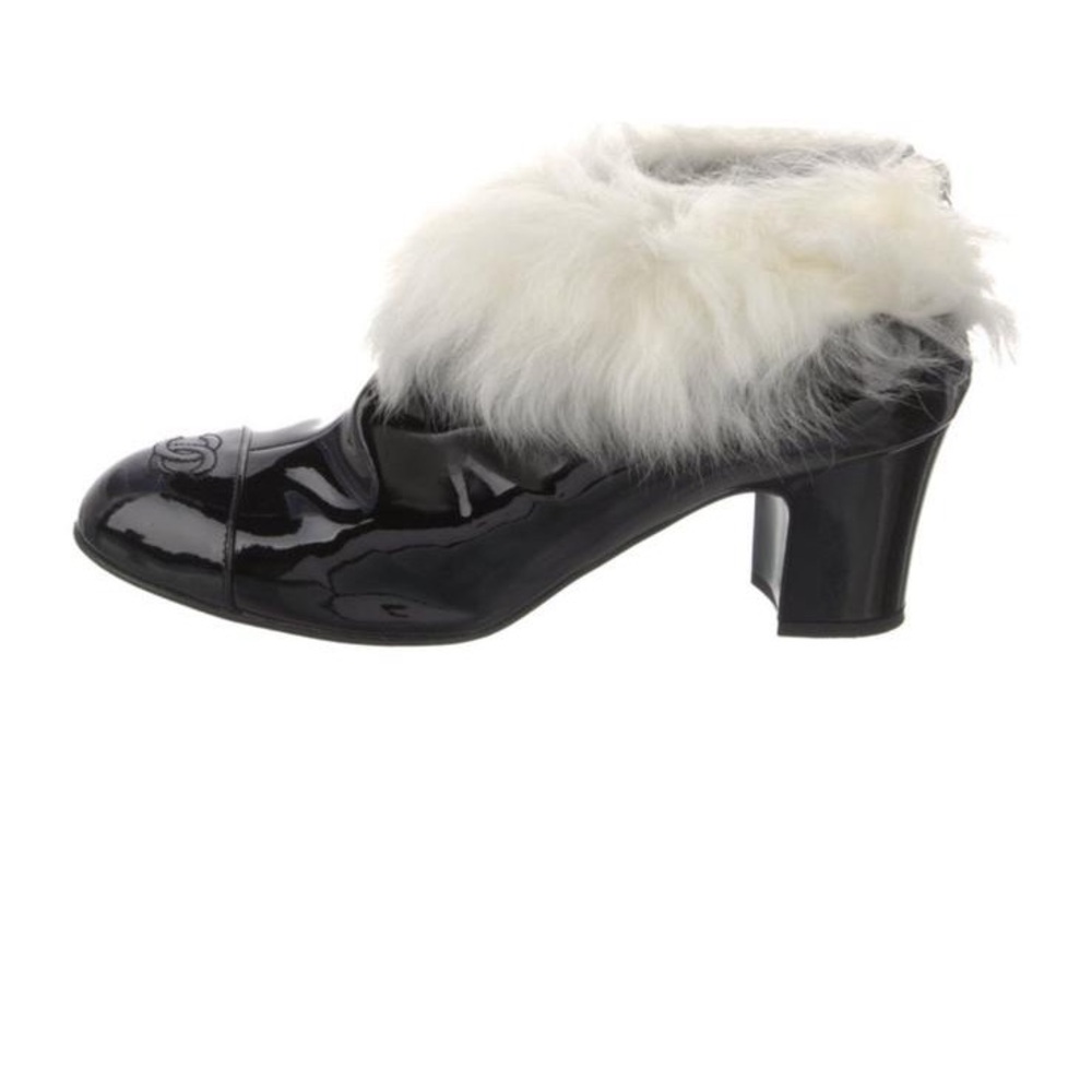 CHANEL Black and White Shearling Trim Boots